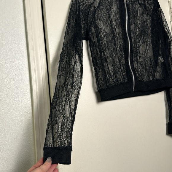 Feminine Fun Zara Zip Up Lace Bomber Jacket Size Small - Picture 2 of 6